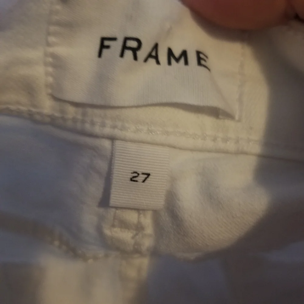 Frame Le High Skinny in Blanc  Size 27 - Picture 5 of 7